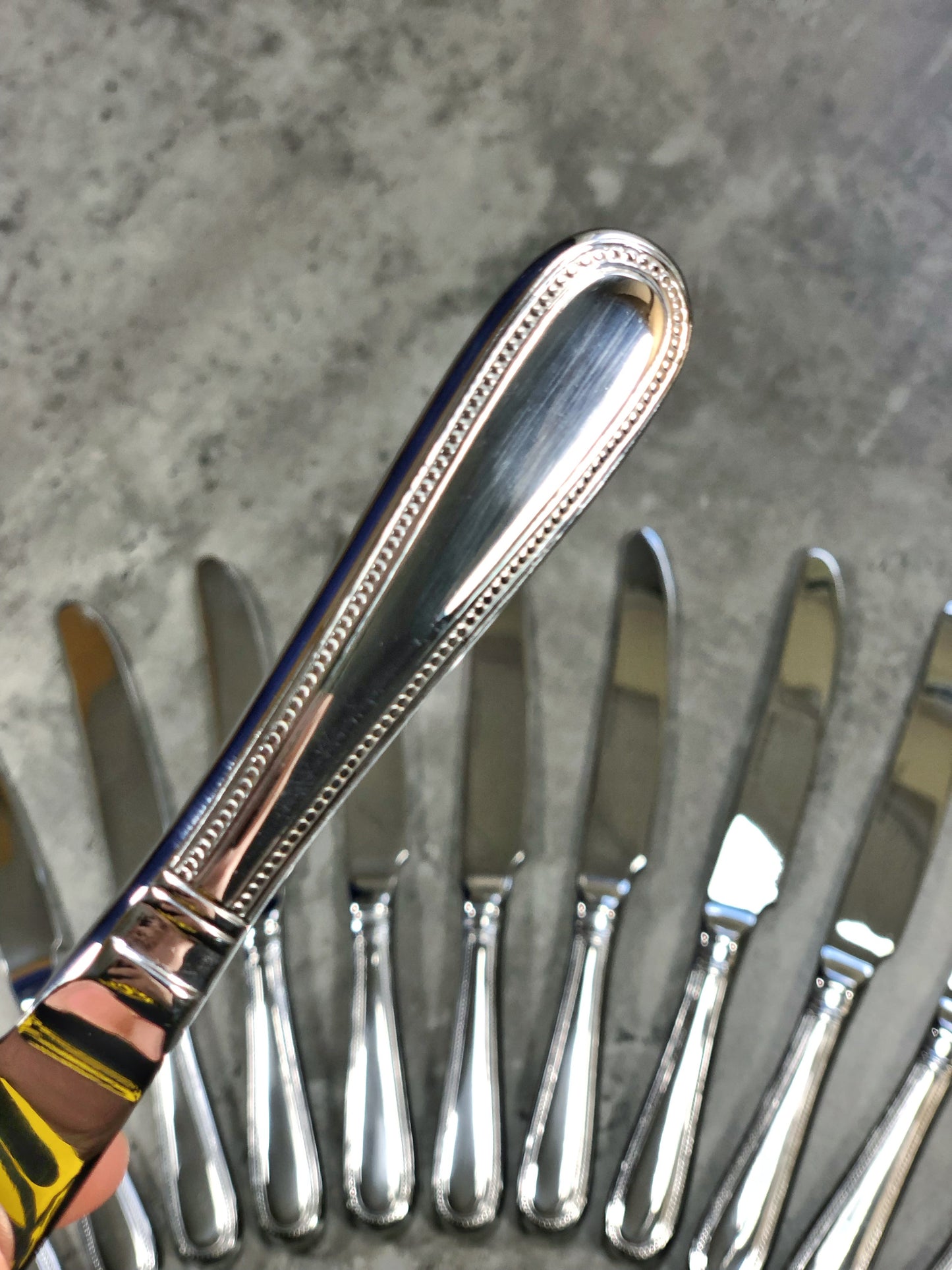 Bead Hollow Handle Dessert Knife Box of 12